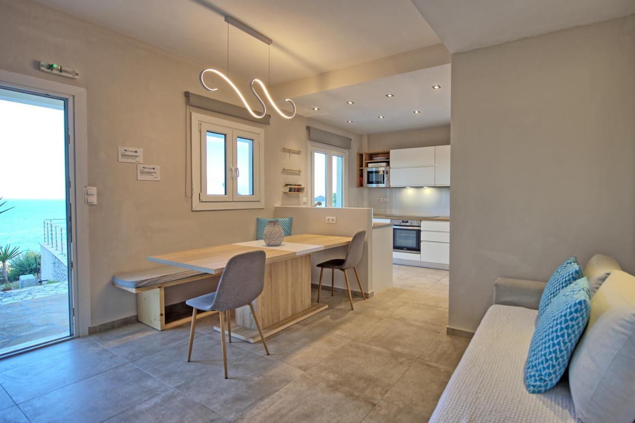 Beachfront Villa Seasun By Posarellivillas Agios Spyridon  Esterno foto